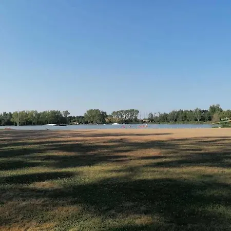 3 Etoiles - Parc Aquatique - Eebbhb Horská chata *