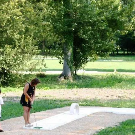 3 Etoiles - Parc Aquatique - Eebbhb Alpehytte Moncontour (Vienne)