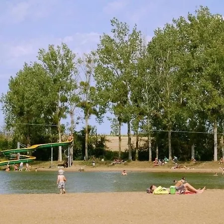 Zecamping 3 Etoiles Animaux Acceptes Espace Aquatique 샬레 Moncontour (Vienne)
