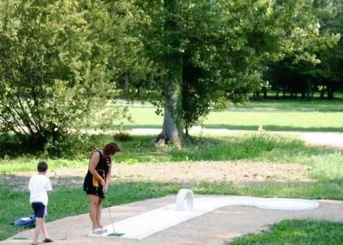 3 étoiles - Parc Aquatique - Eebbhb * Moncontour (Vienne)