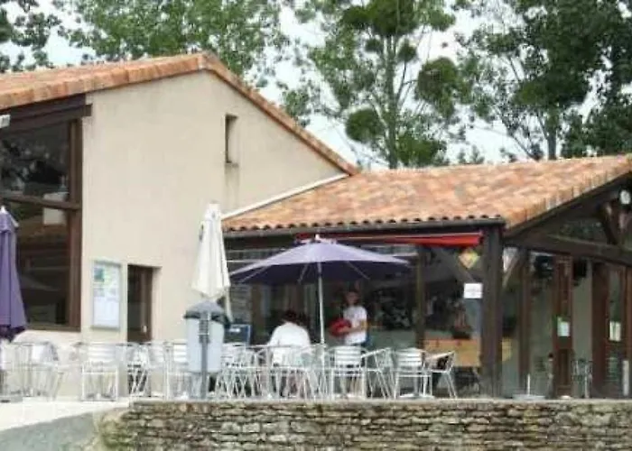 3 étoiles - Parc Aquatique - Eebbhb * Moncontour (Vienne)