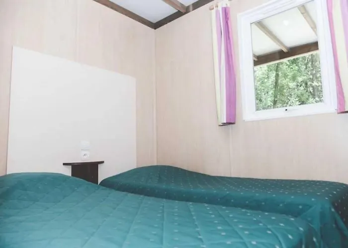 3 étoiles - Parc Aquatique - Eebbhb Chalet *